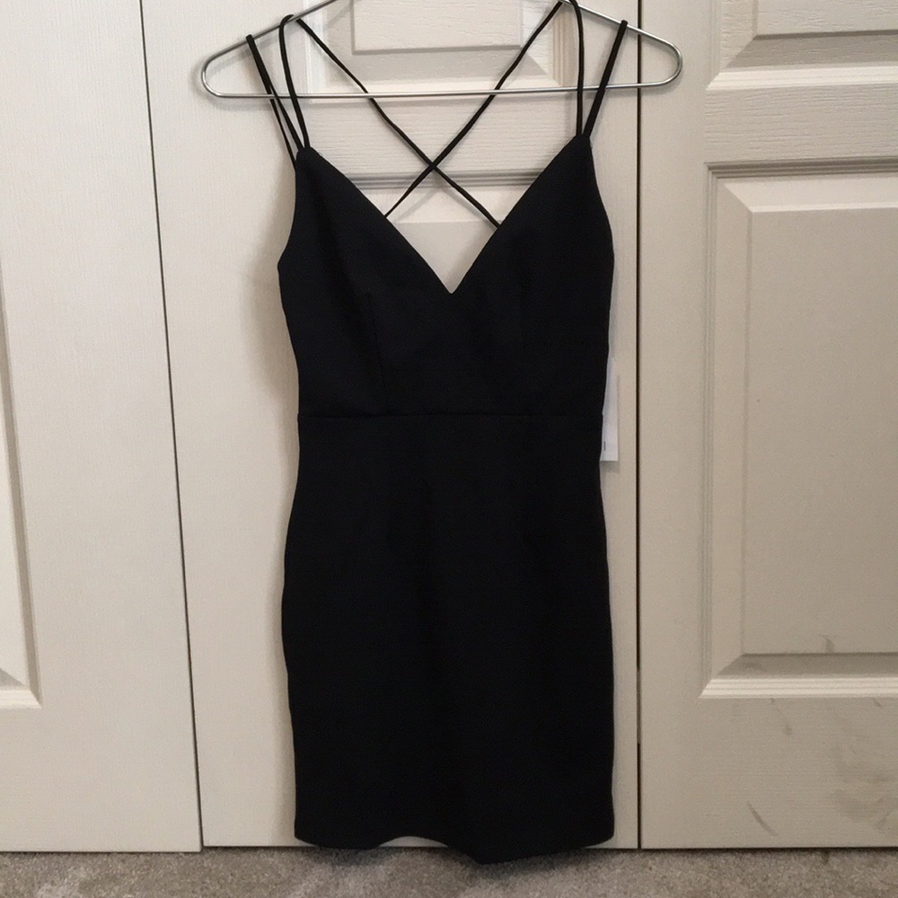 Black bodycon dress